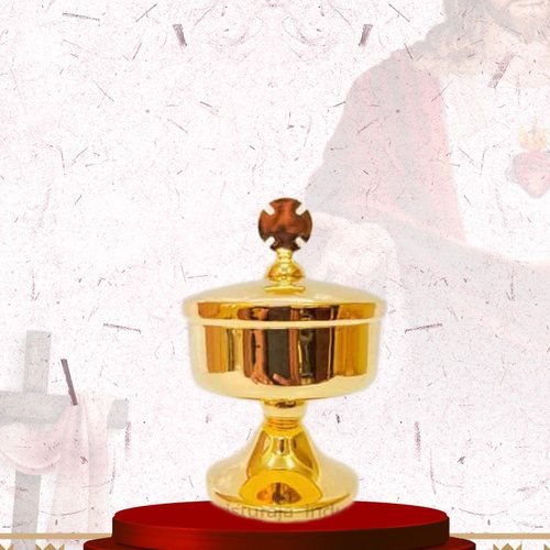 Low Gold Ciborium with Dark Finial