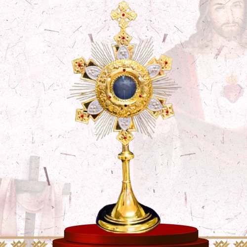 Cross-Form Monstrance with Sapphire Centre