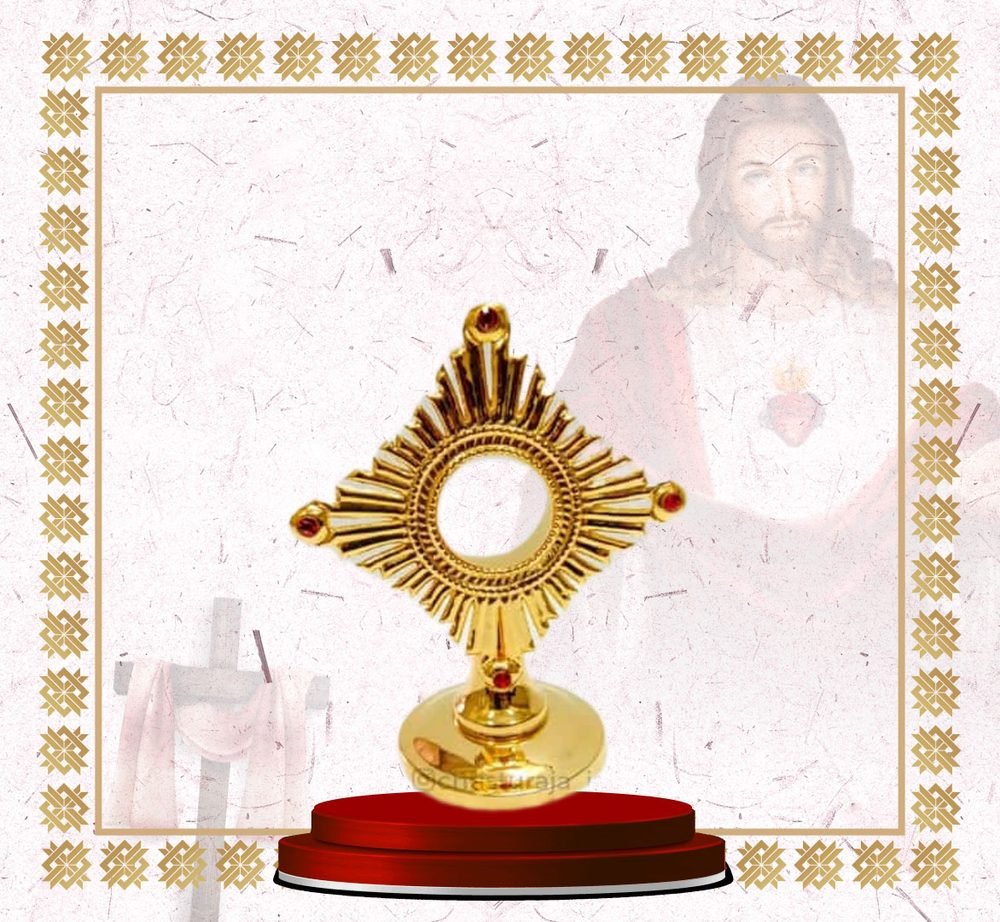 Gold Lozenge Monstrance with Rays