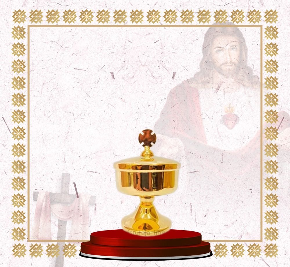 Low Gold Ciborium with Dark Finial