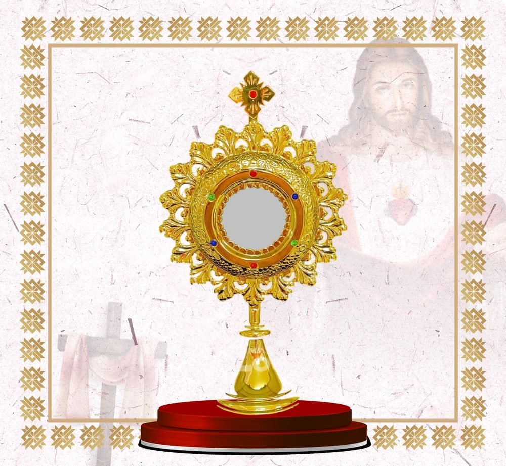 Gold Scrolled Leaf Monstrance