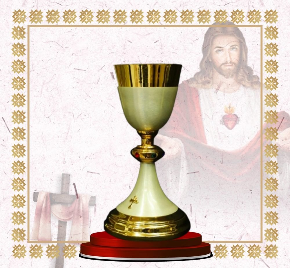 Gold and Celadon Enamel Chalice with Ringed Node