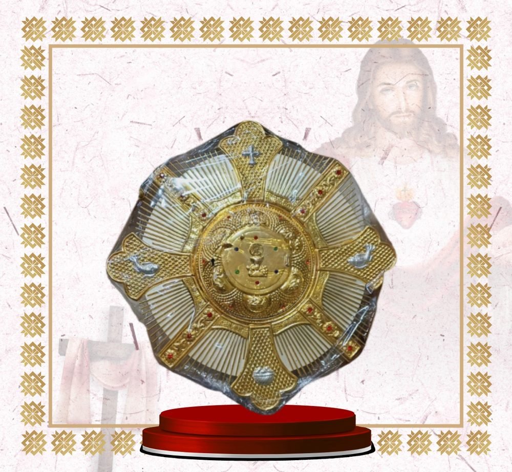 Quatrefoil Sunburst Backplate with Doves
